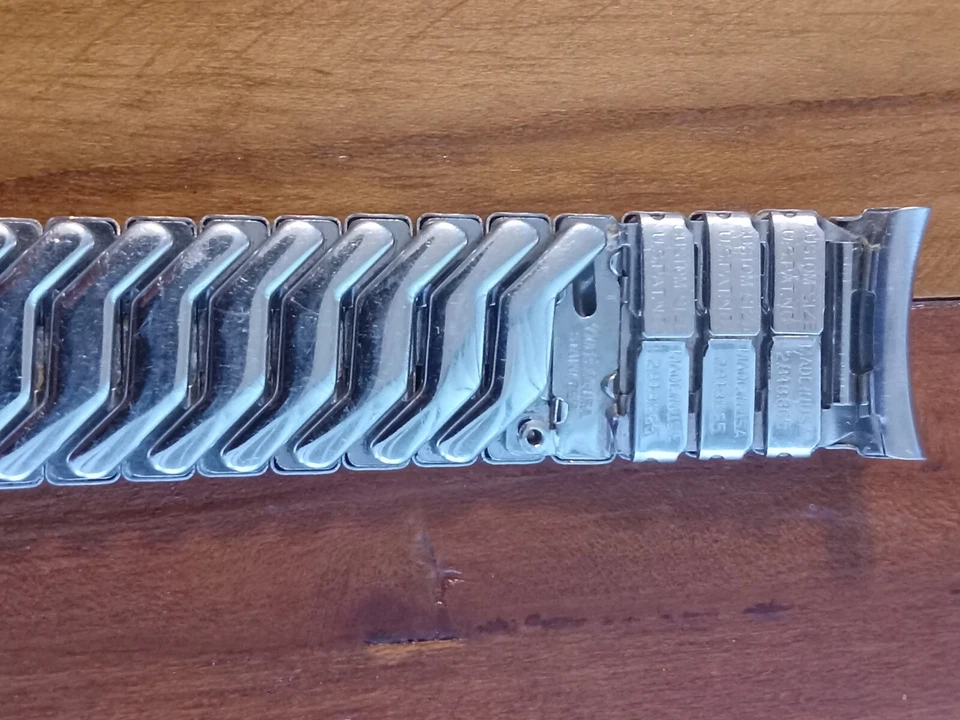 Correa de reloj Duquesa expansión vintage curvada acero inoxidable 17 mm 53/4 pulgadas Años 50 Foto 4 de 4