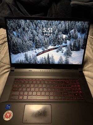 Gaming Laptop MSI Katana GF76 11UD 17.3'' i7-11800H 16GB 477GB SSD Win11 Backlit