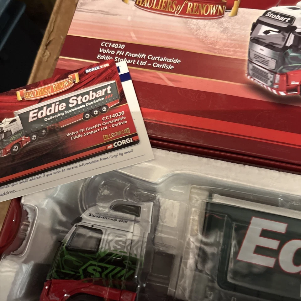 CORGI  1:50 VOLVO CC14030 (EDDIE STOBART)mirrors+cert included  - Image 3 of 4