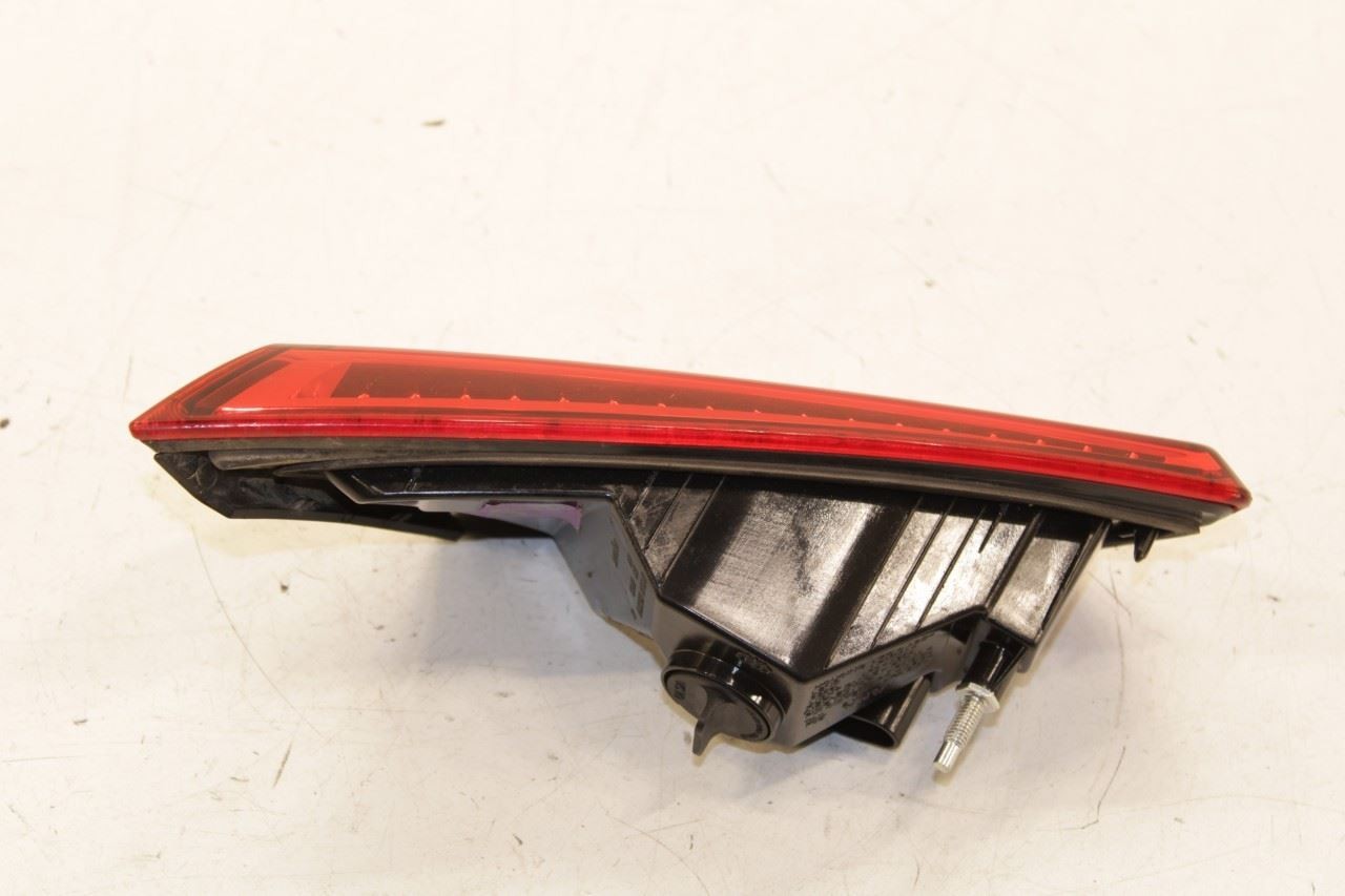 2014-20 Maserati Ghibli S Q4 Rear Right Passenger Side Tail Light Lamp 670004663
