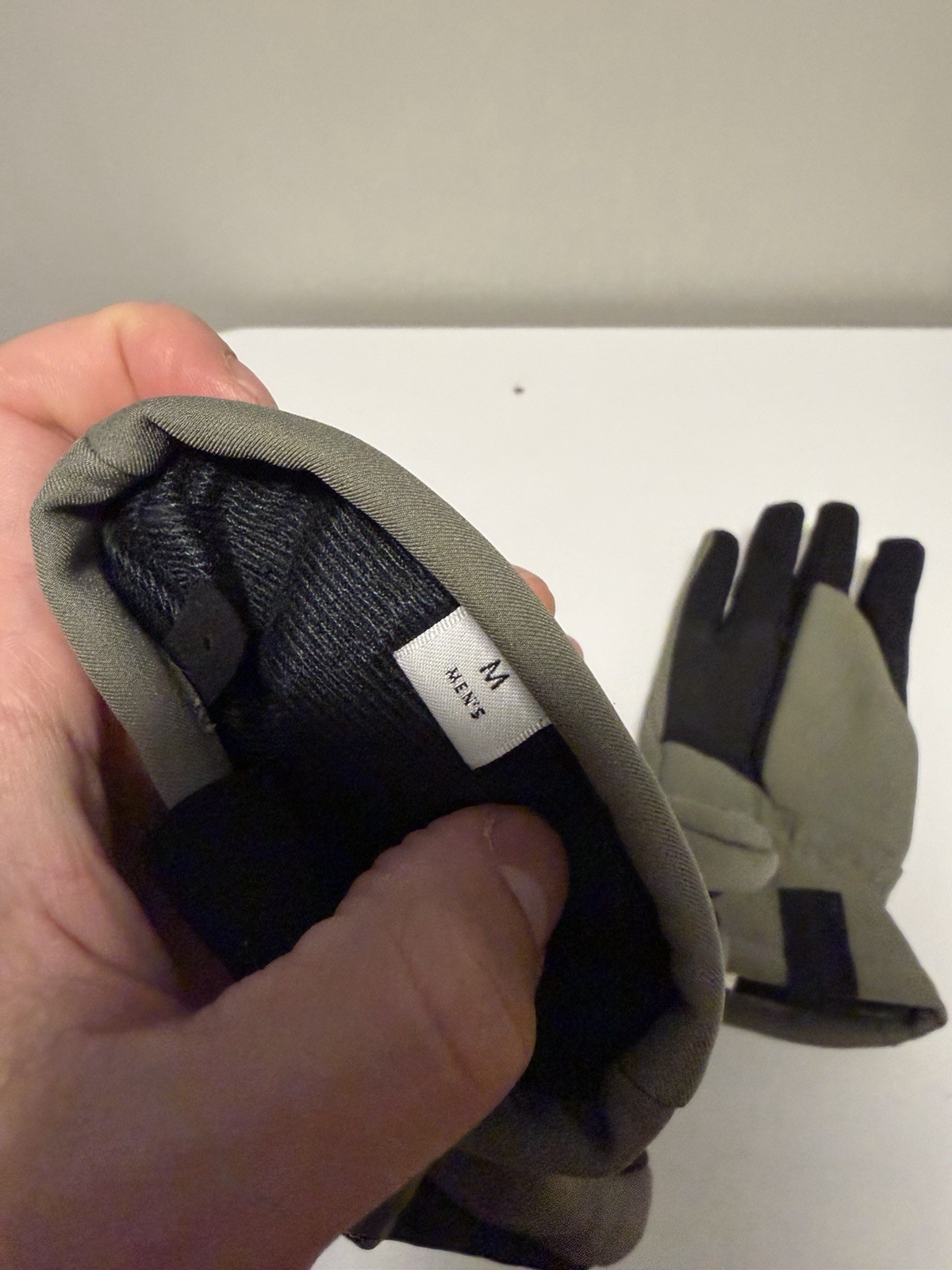 Columbia Men's Ascender™ III Softshell Gloves Stone Green Medium