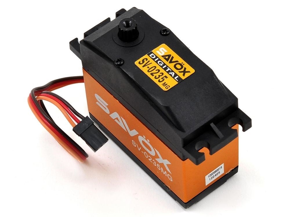 Servo Savox SV-0236MG jumbo pour voiture RC 1/5 avec couple de 40kg