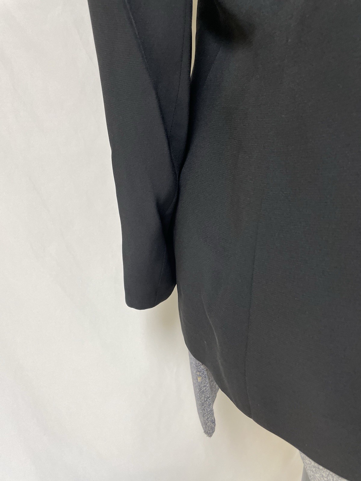 Austin Reed Blazer Size 10 Black Jacket Satin Lapel Rhinestone Closure Pockets