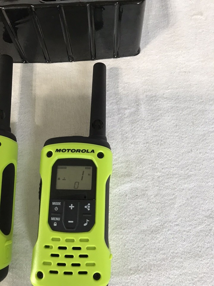 Twoway Radio, T600 35 Miles Waterproof Green, 2pack Duracell