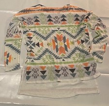 Women's Top, by Tea N Rose, Made In USA. Please See Photos
