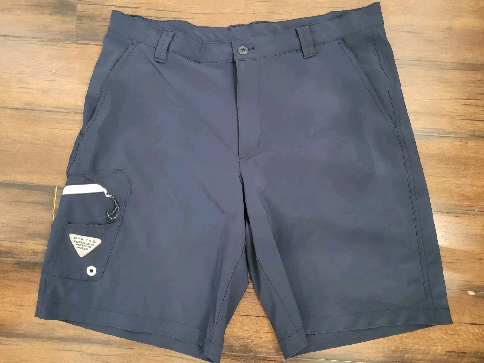 Columbia PFG Blue Terminal Tackle Omni-Shield Fishing Shorts Men's Sz 36