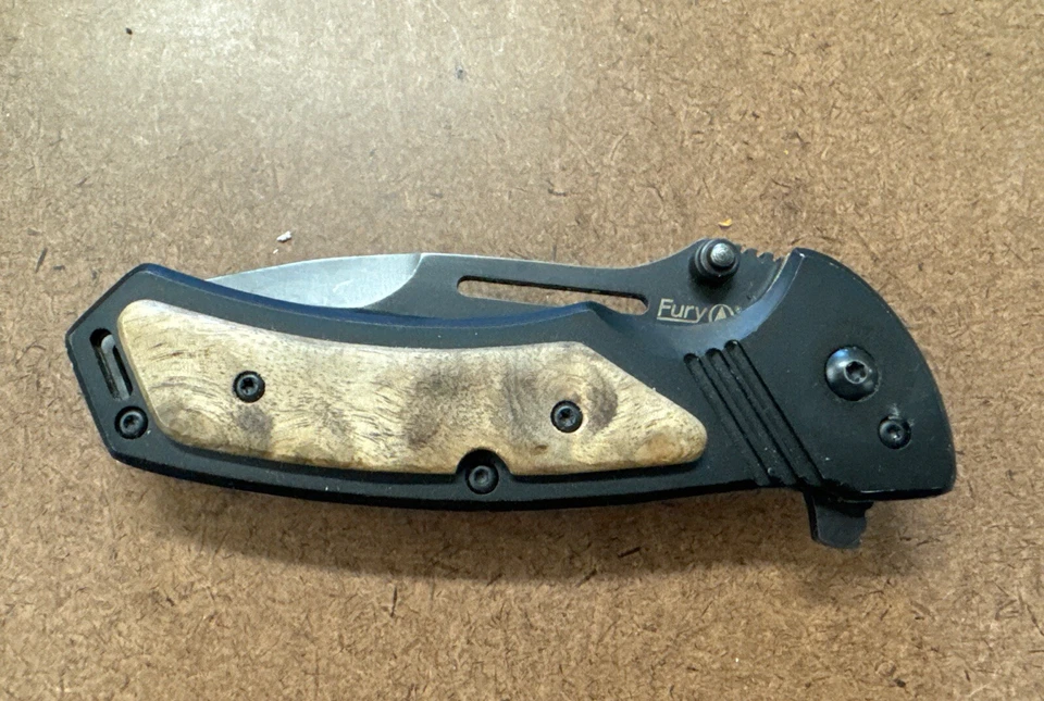 Faca pasta abertura assistida Fury Tactical Fury Velocity (preta) incrustação de madeira - Imagem 3 de 4