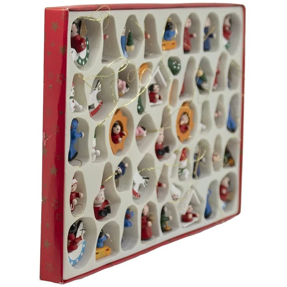 Juego de 48 piezas mini adornos navideños de madera Kurt Adler Petite Treasures Foto 2 de 4