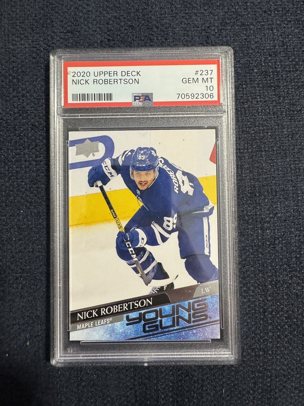 2020-21 Upper Deck #237 Nick Robertson Young Guns PSA 10 Gem Mint RC