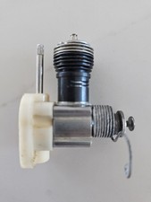 Cox .049 Reed Valve Engine   Clean, Low  Use Vintage Glow Motor