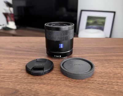 Sony SEL24F182 Carl Zeiss Sonnar TE 24mm F1.8 Wide Angle Prime E Mount Lens