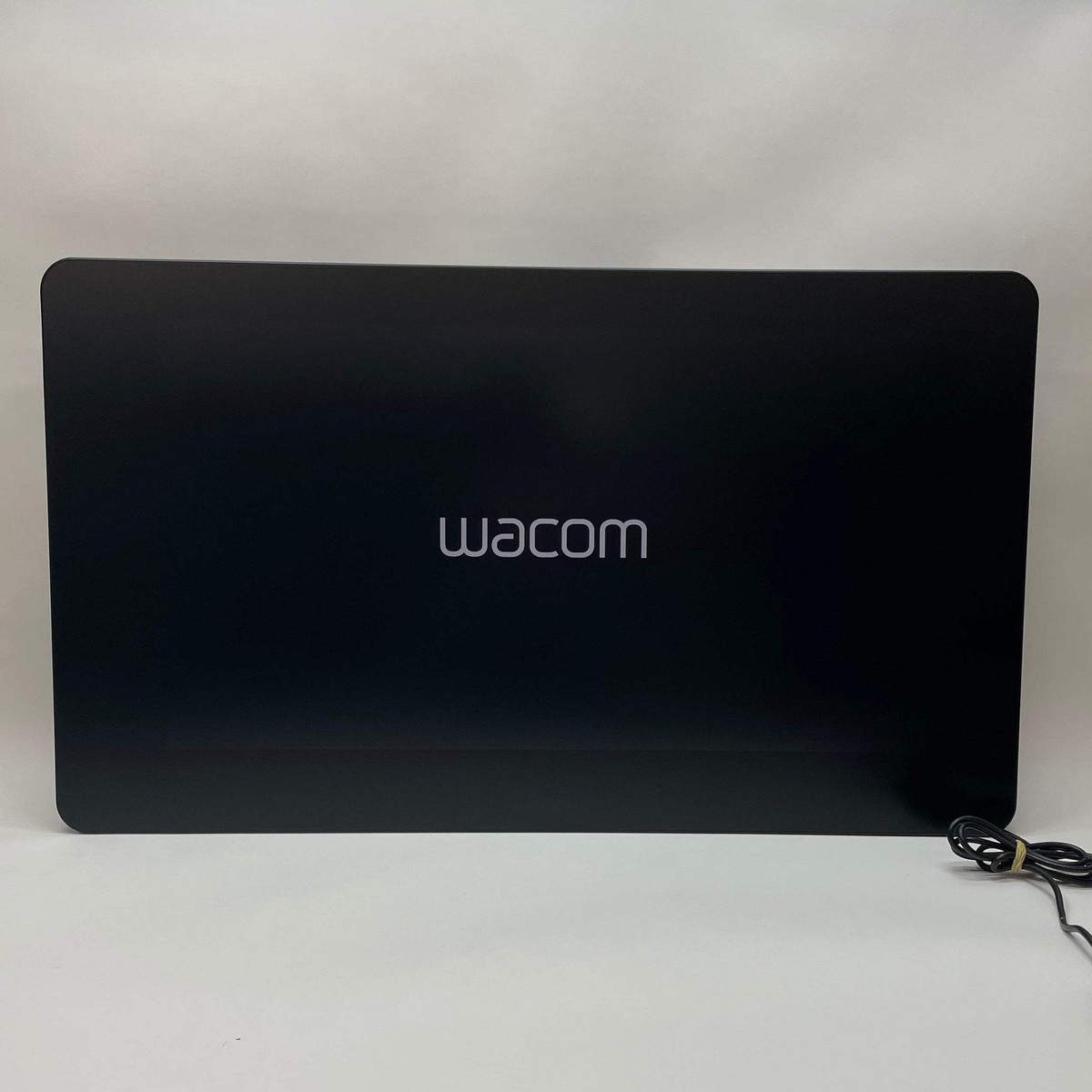 Wacom Cintiq Pro 24 Creative Pen Display DTK2420K0 | eBay
