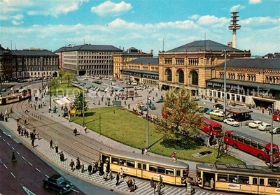 Tram Hanover Ernst-August-Platz main station 