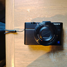 Sony Cyber-shot RX100 II Compact Digital Camera f/1.8 Max Aperture Black