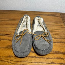 UGG Dakota Suede Shearling Moccasin Slippers Womens Size 9 Gray Winter Cozy Warm