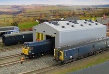 Gaugemaster GM406 Spur O Fordhampton Lokomotive Depot Plastikbausatz Brandneu