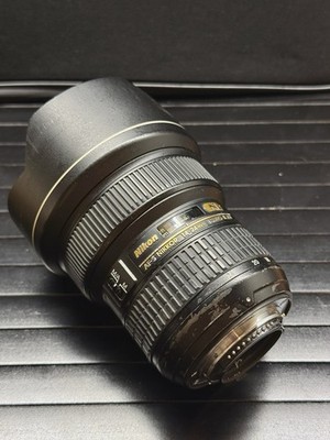 Nikon AF-S NIKKOR 14-24mm f/2.8G ED Superweitwinkel-Zoom Objektiv (JAA801DA)