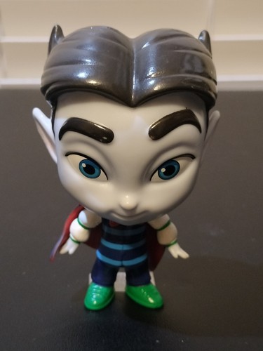 Selezione di action figure ed espositori - Acquista più e risparmia! - Foto 82 di 85