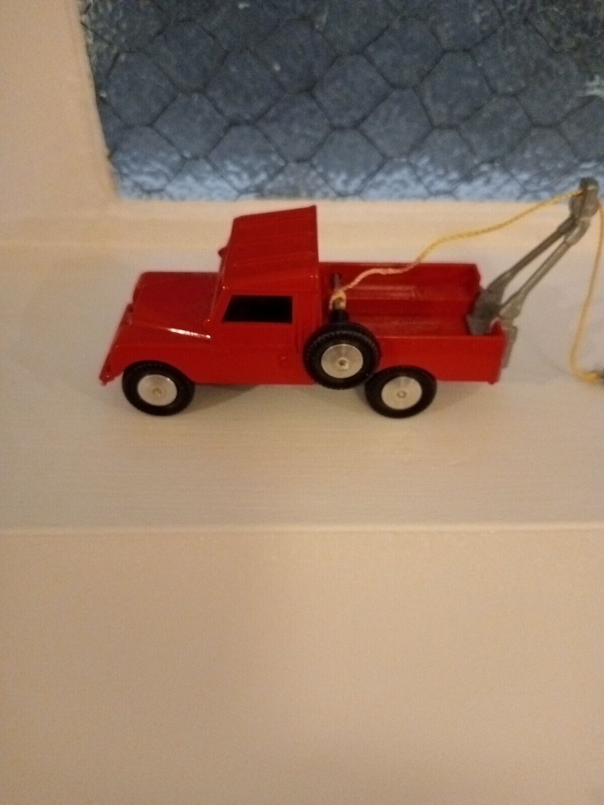 Picture 1 of 4