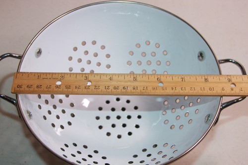 Portmeirion Botanic Garden Enamel Colander/ Strainer~ Rosa Canna Dog Rose ~11" - Picture 8 of 11