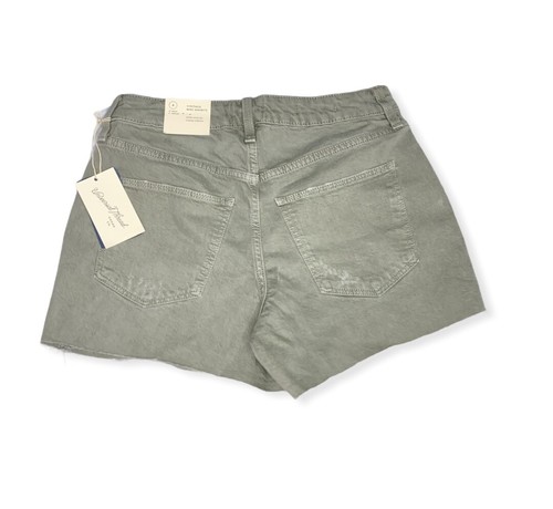Women's Vintage Midi Shorts - Universal Thread - Dusty Olive - 4 / 27 - S426 - Picture 4 of 5