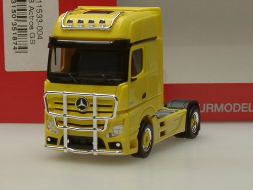 Herpa Mercedes-Benz Actros Gigaspace, Rammsch., verkehrsgelb - 311533-004 - 1:87