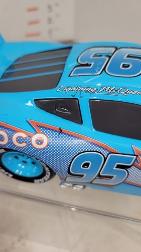 Disney Pixar Cars - JADA- 1:24 SCALE DINOCO LIGHTNING MCQUEEN DIECAST MODEL-USED - Picture 14 of 19