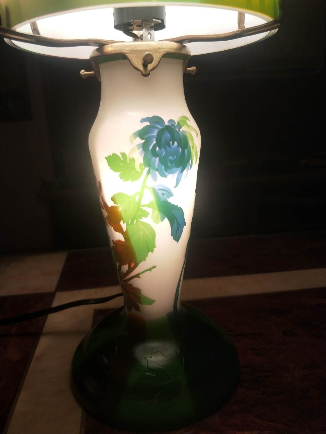 Picture 4 of 5