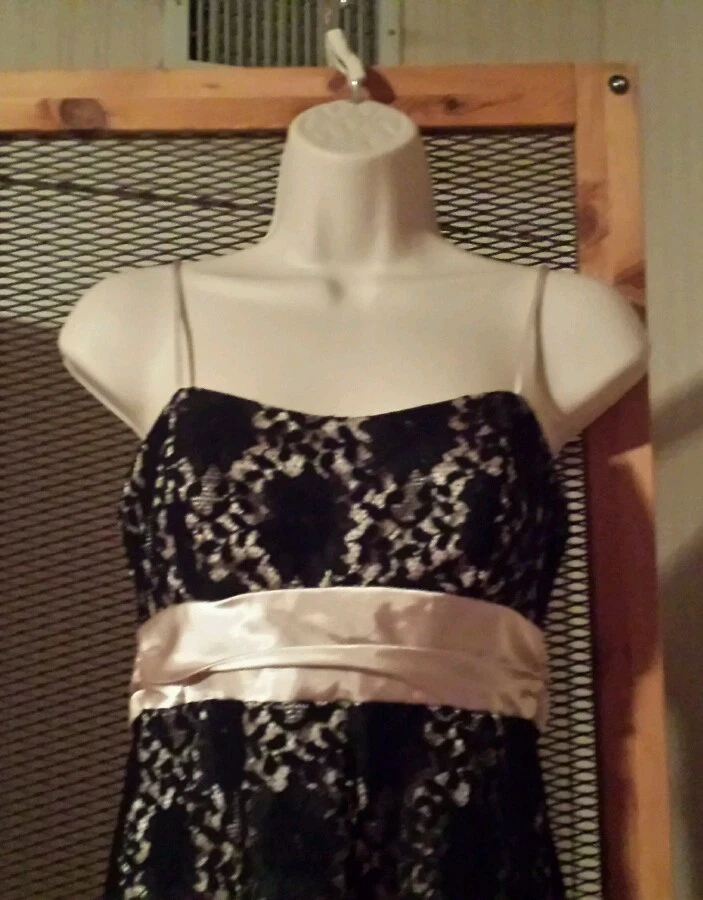 VESTIDO MUJER BETSY & ADAM CORREA ESPAGUETI FORMAL BEIGE NEGRO CORDONES TALLA 4 Foto 2 de 4