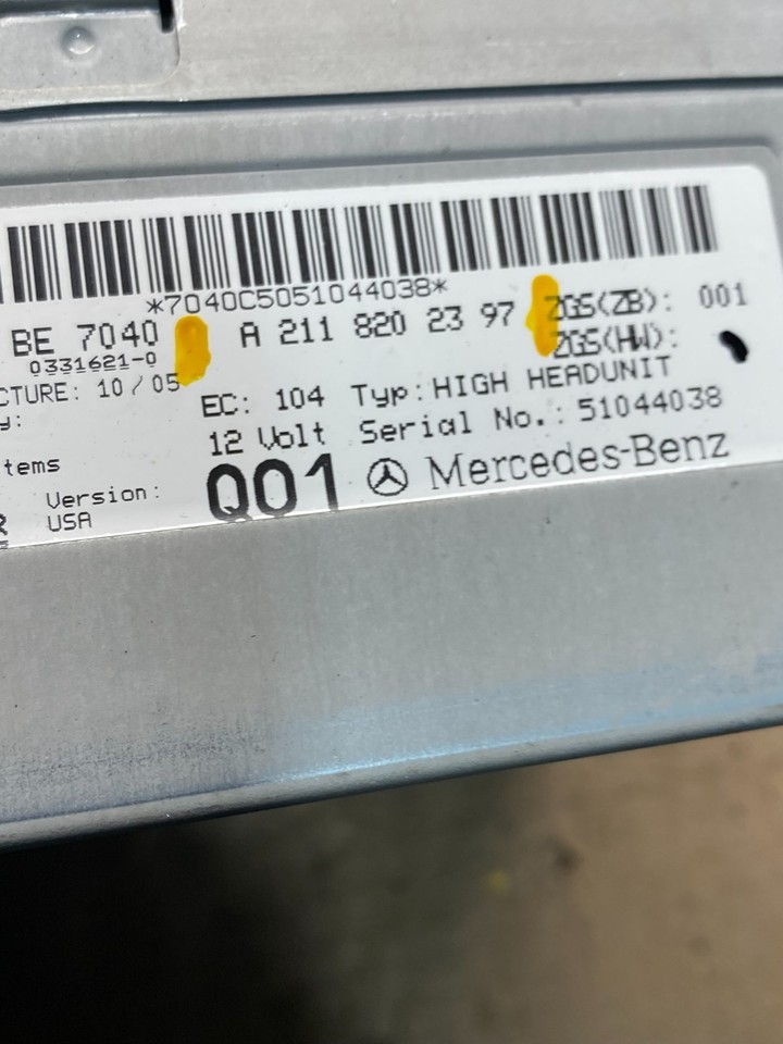 2003-2006 Mercedes Benz W211 E350 E500 Radio Screen Navigation Display ...