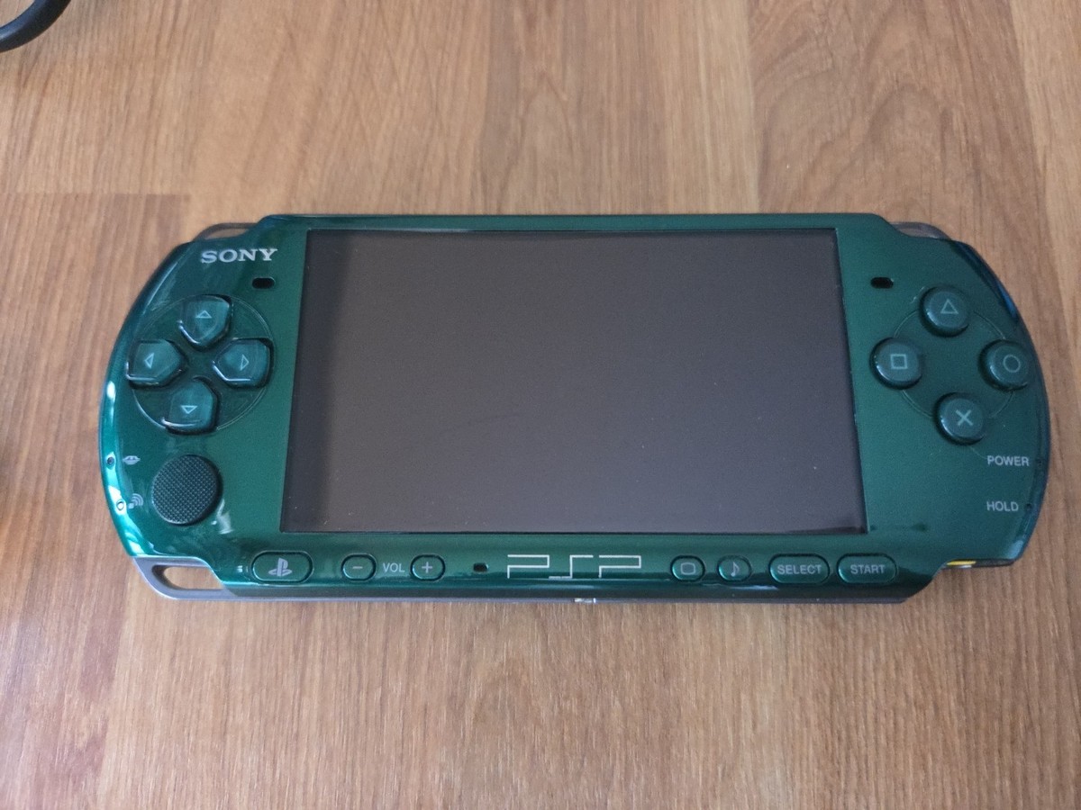 Nintendo Switch SONY PlayStationPortable PSP-3000 SG Nintendo Switch vs Sony PSP 3000 (THE GAME GHOSTBUSTERS