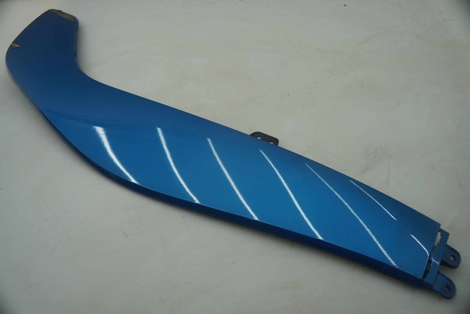 Rear Right Upper Quarter Spoiler Wing Body Trim Panel 51627372044 BMW i8 *Note*