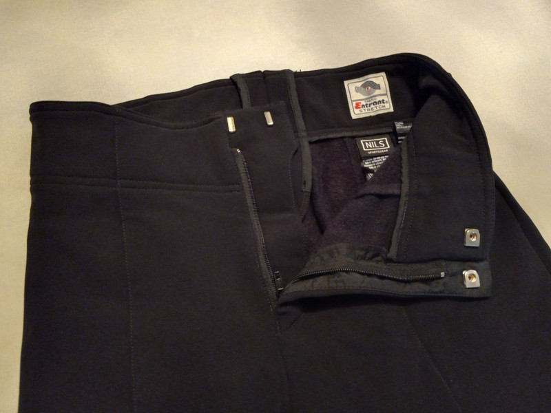 Nils Jan Flare Womens Stretch Ski Pants in Black, Size 8 Short, very comfortable