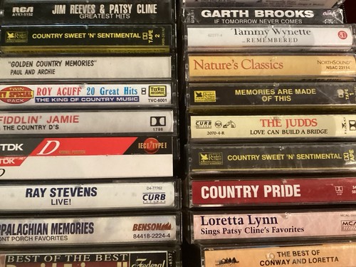 36 Cassettes In A Premium Case - Picture 4 of 19