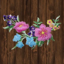 Flower Embroidered Patch — Iron On