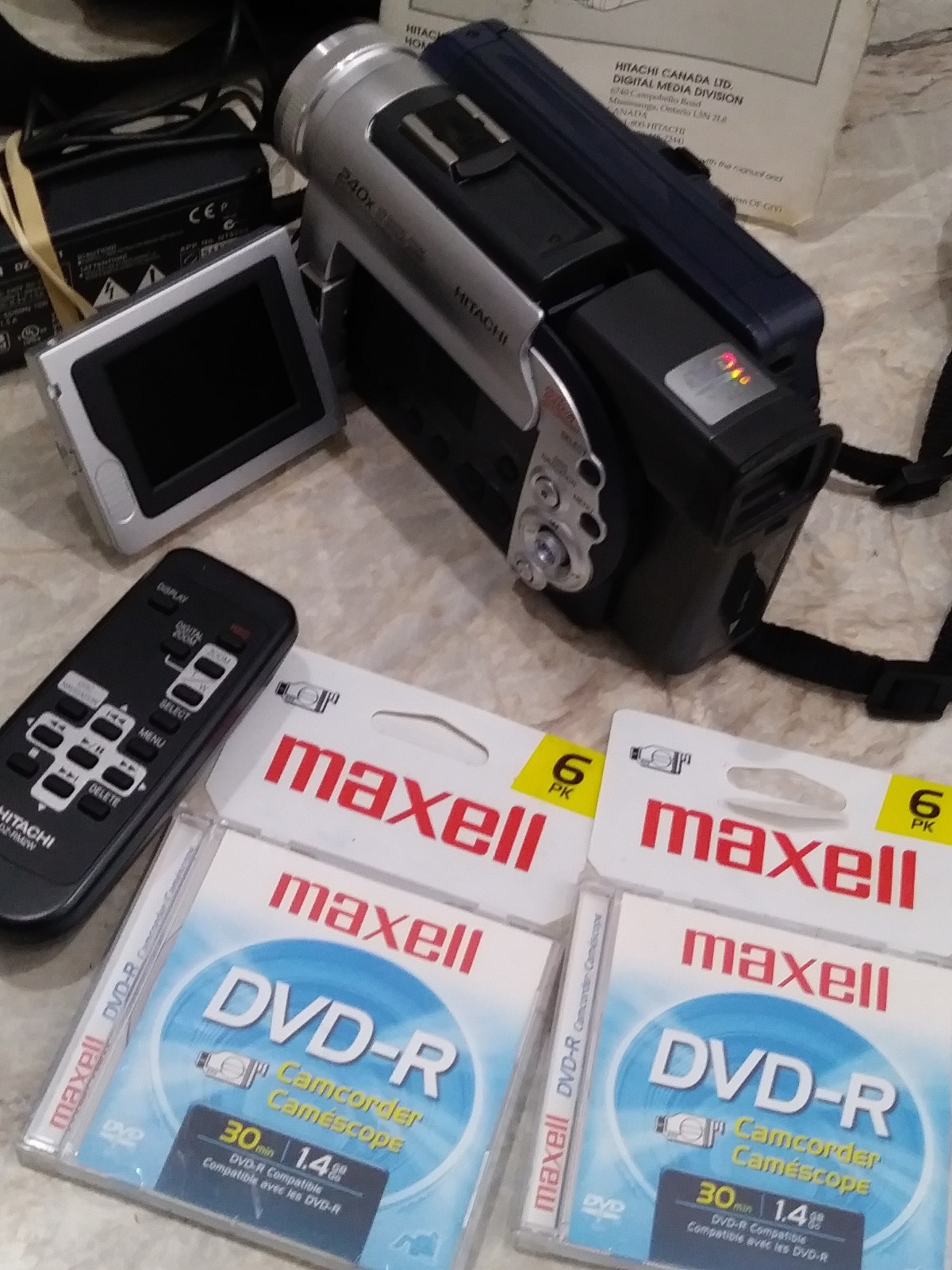.w/1 Battery,1 Charger Ac Power,1 Remote,2 Newdvd