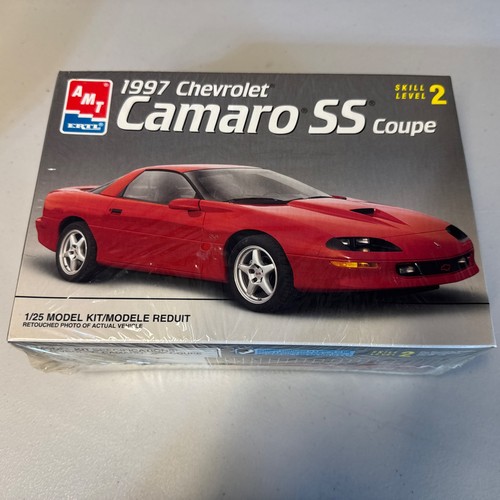 Camaro SS Coupe 1997 AMT USA Made Factory Sealed Vintage Kit!!