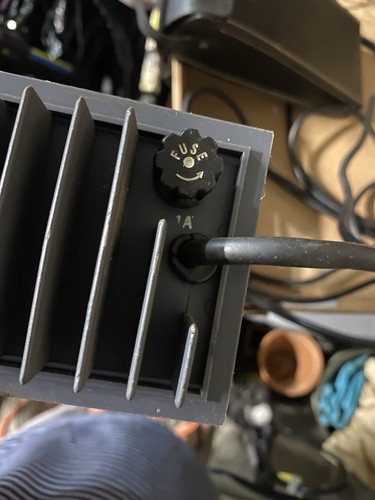 Lote de Fuente de Alimentación CC 2-HP 6214A (12V) y 6217a (60v) -Unidades de Trabajo - Imagen 5 de 14