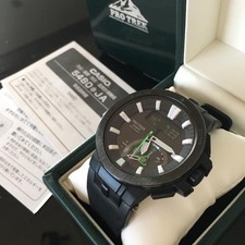 Casio Pro Trek Prw-7000-1ajf Mens Watch Black Digital Compass Altimeter