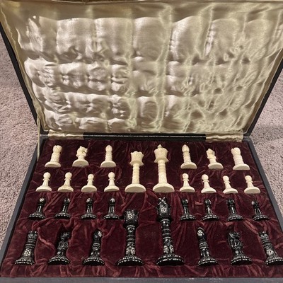 VINTAGE INDIAN CHESS SET 32 p BOX ART DECO MID CENTURY MODERN INDIA HANDMADE HTF