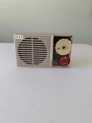 Vintage NEC NT-61 Transistor Radio; 1959
