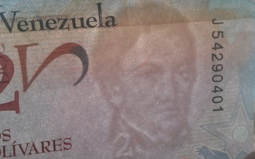 Venezuela P94, 500 Bolivar, Miranda / 2 Amazon Dolphins , Gusano flower 2017 UNC - Picture 3 of 3