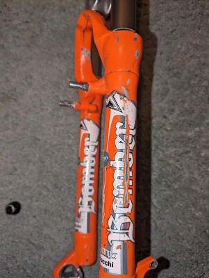 VINTAGE 2002 MARZOCCHI BOMBER DIRT JUMPER 130 MM SINGLE