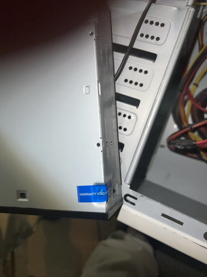 Asus DRW-24F1ST 24X DVD Writer PC Drive DVD-RW CD-ROM DVD+RW 5V-2.0A /(G3) - Image 3 of 4