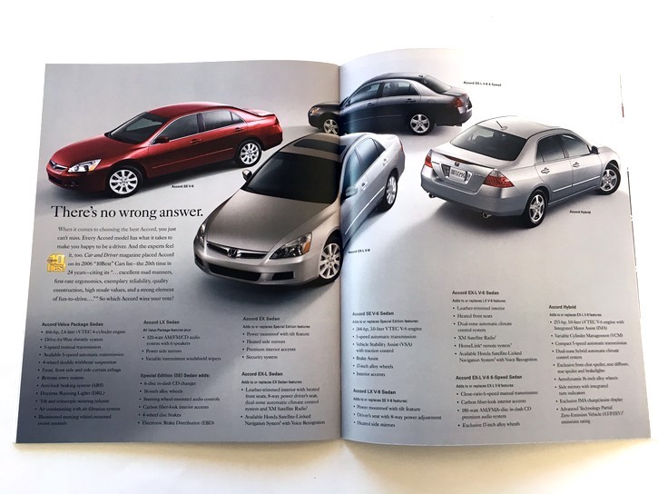 2007 Honda Accord Sedan and Hybrid 38-page Car Sales Brochure