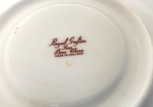 Royal Grafton Tea Cup & Saucer Fine Bone China - Niagara Falls Souvenir -England - Picture 10 of 10