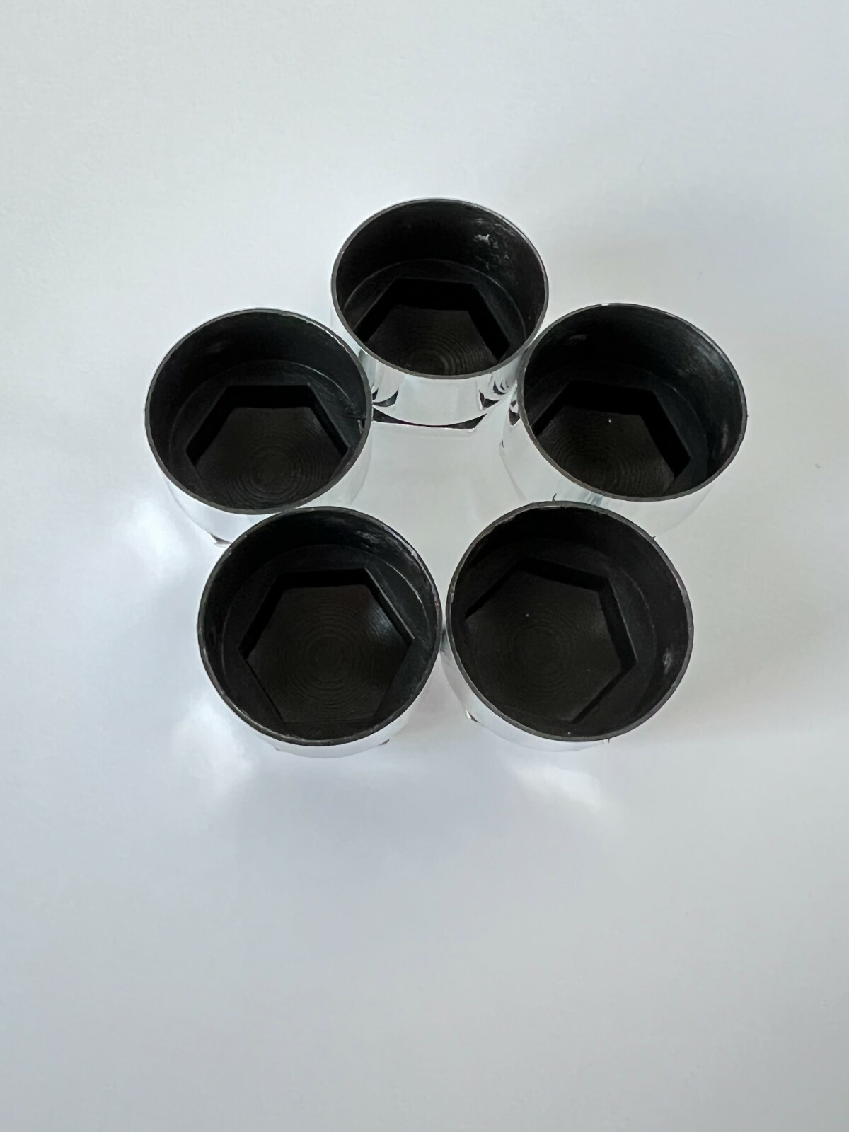 LOCKING WHEEL NUT COVERS AUDI A3 A4 A5 Q3 Q5 Q7 BOLT ROUND CAPS Chrome