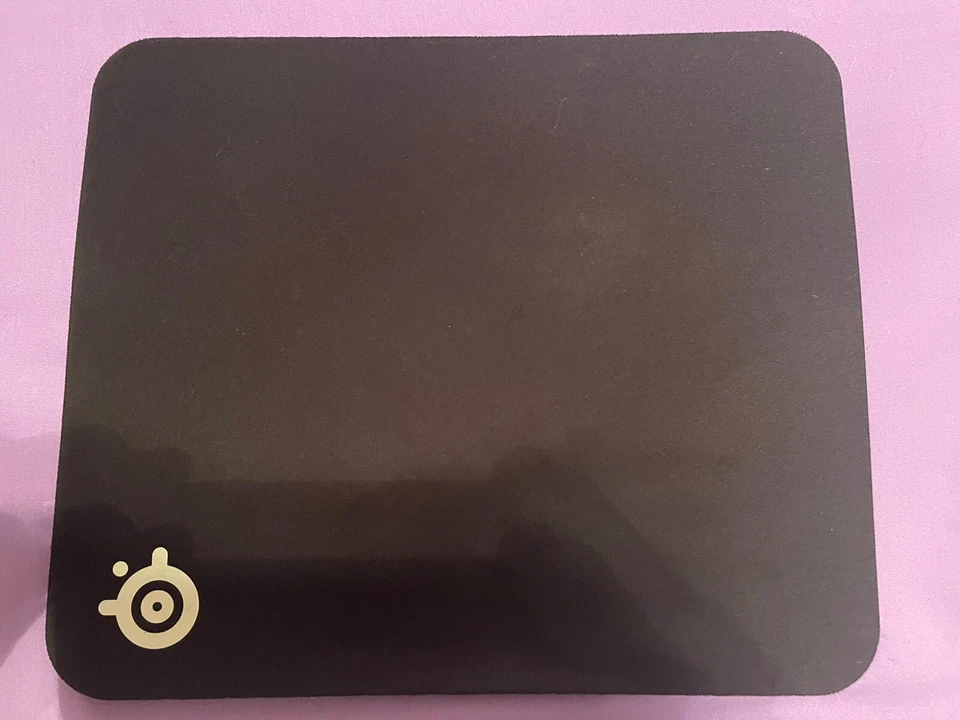 Steelseries Prime Wired Mouse And Steelseries Mouse Pad - Image 3 of 3