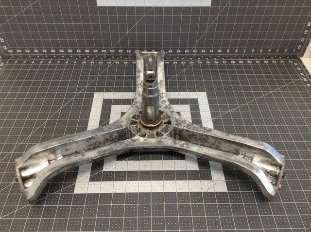 Frigidaire Electrolux Washer Spider Arm 134321800 134950434 137105900