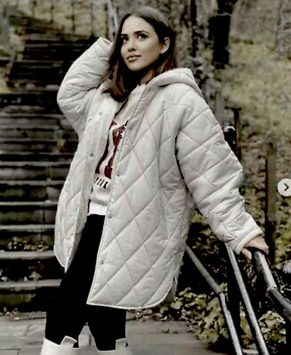 SUPER OVERSIZED PUFFER COAT HOODED 